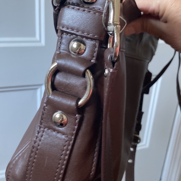 Coach Crossbody/ Shoulder Bag Convertible - Picture 5 of 14